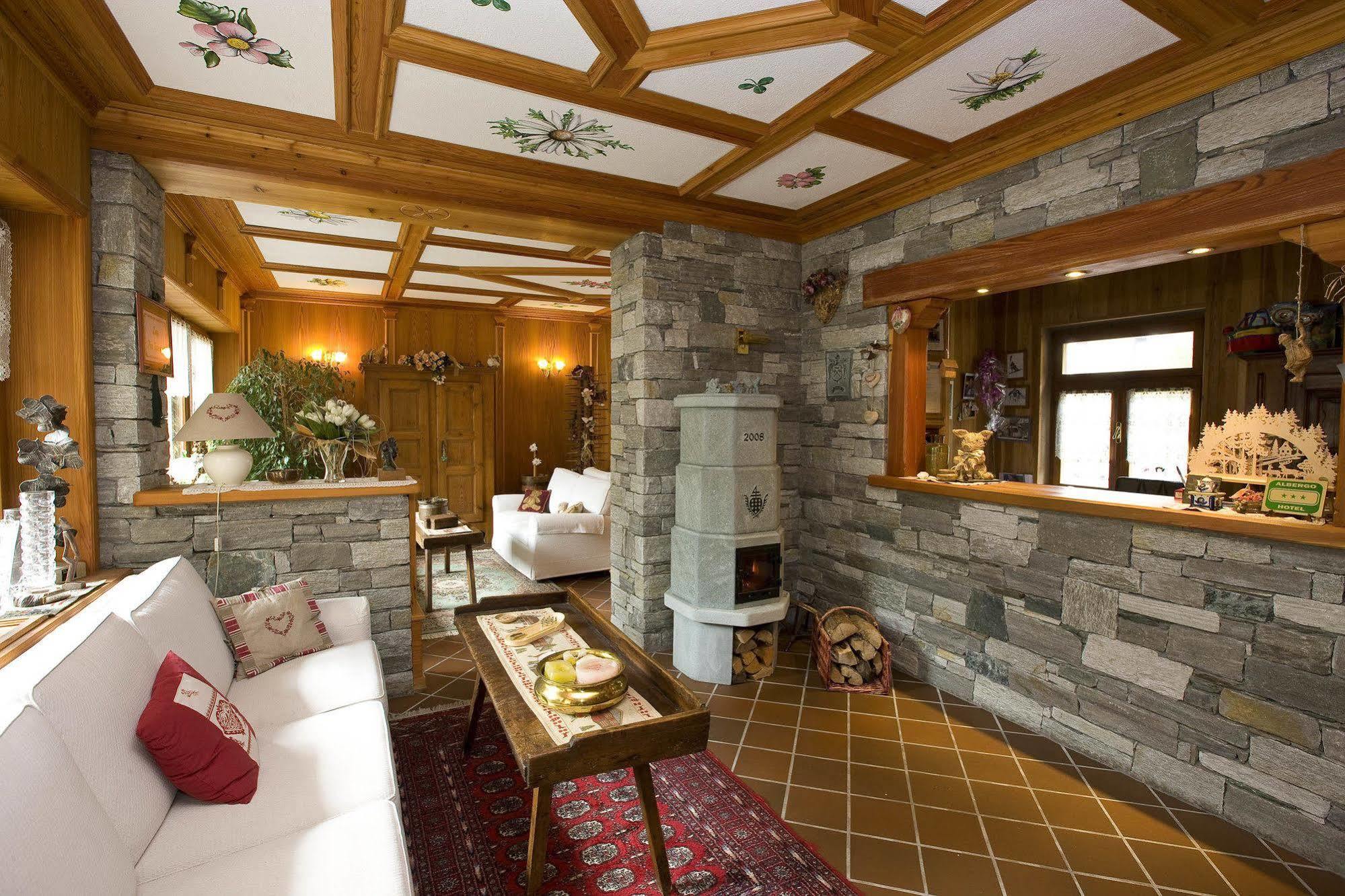 Albergo Alpenrose Ski&Bike Mountain Hotel Gressoney-Saint-Jean Zewnętrze zdjęcie